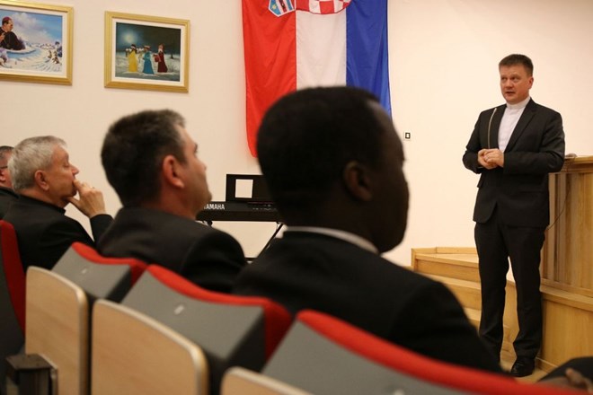 U Varaždinu održana promocija filma “Lica puna nade” vlč. Krunoslava Novaka